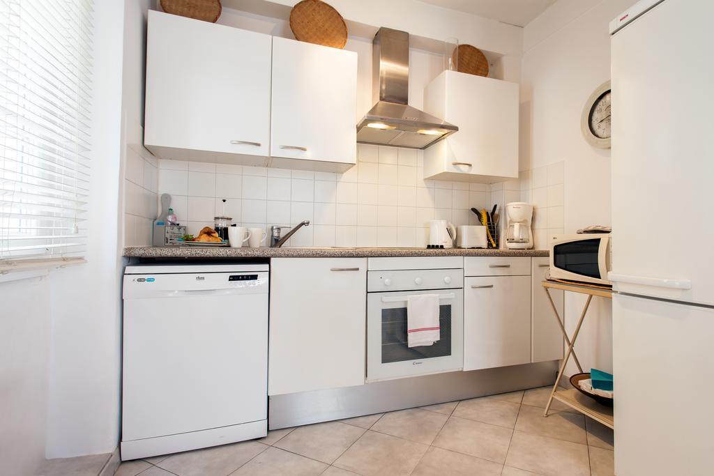 Pimms Apartment Антиб Экстерьер фото